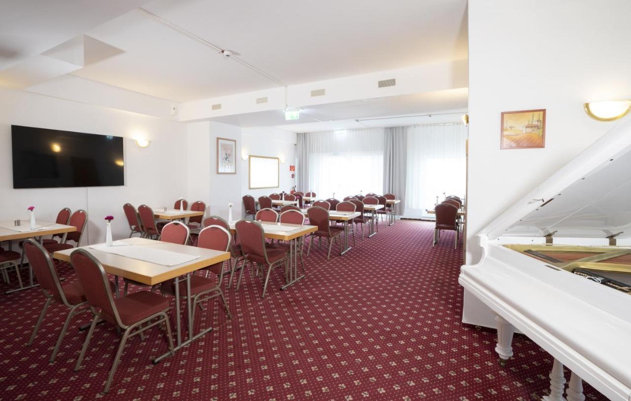 Hotel Bergheim Бергхайм Екстериор снимка